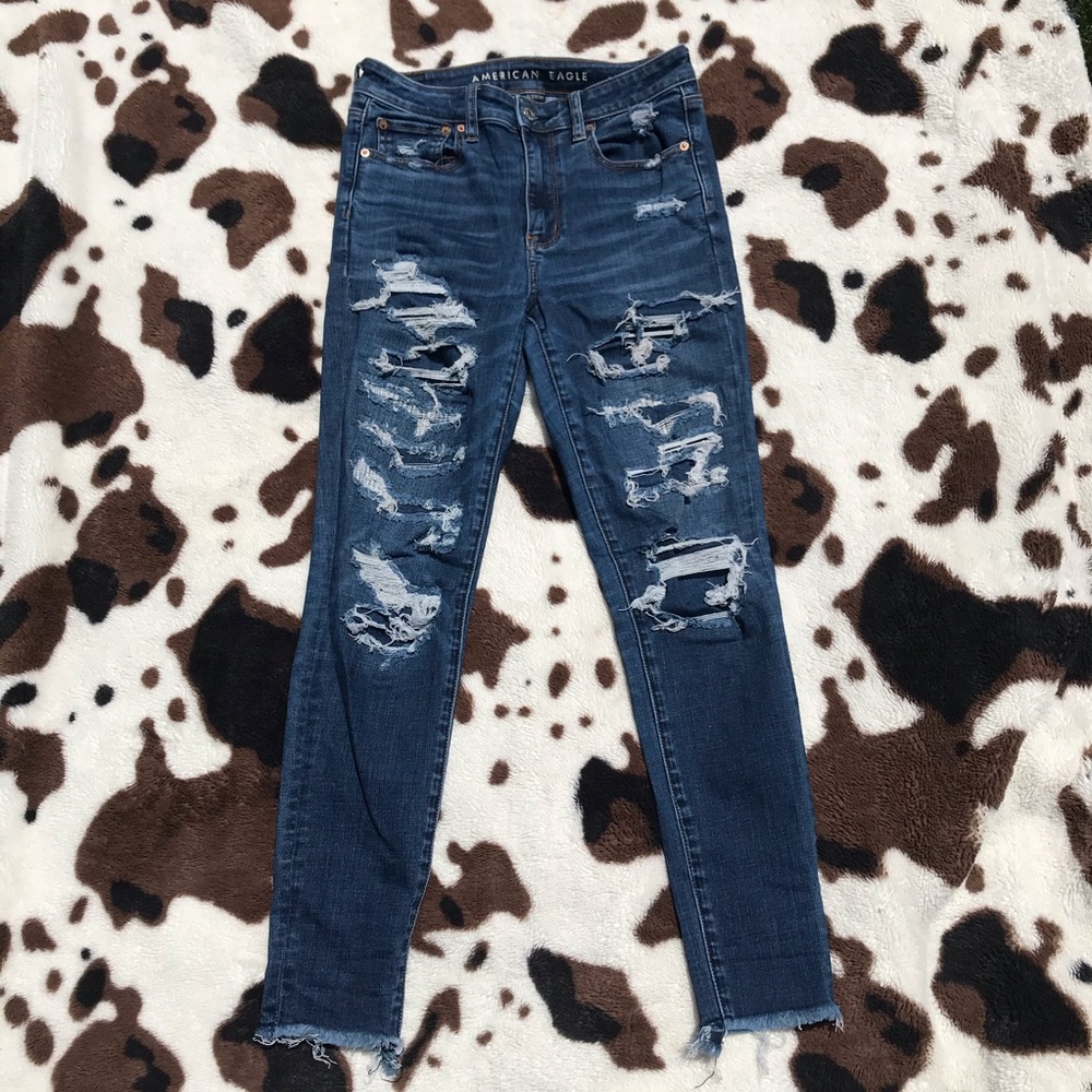 AMERICAN EAGLE SKINNY JEANS